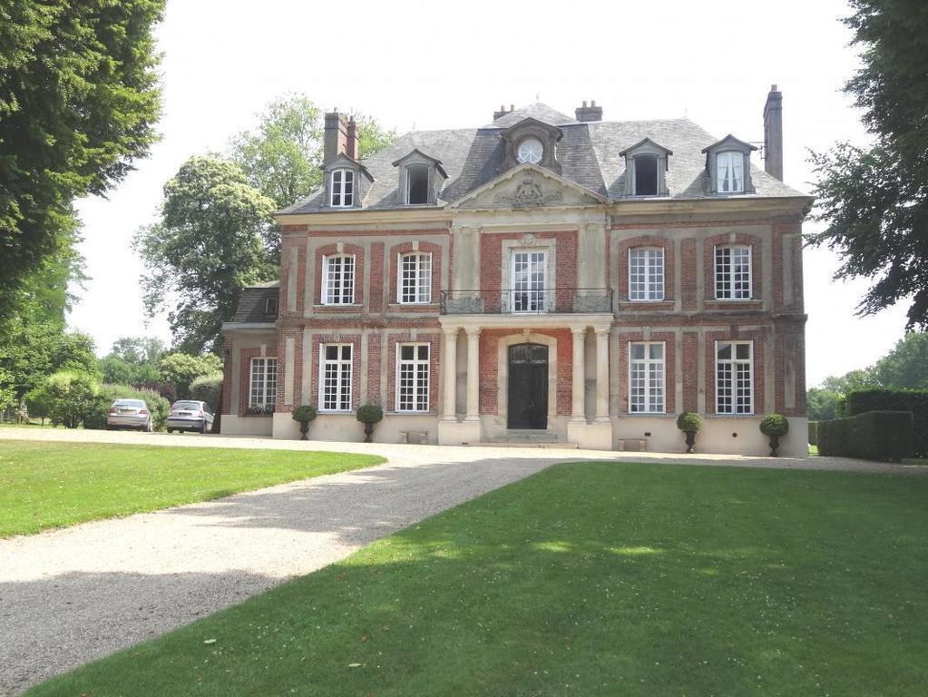 Chateau De Maillot Hotel Bonneville-la-Louvet Exterior photo